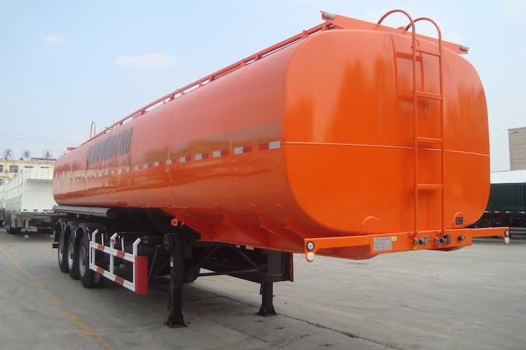 Carbon-Steel-Fuel-Tanker-Trailer-for-sale.JPG